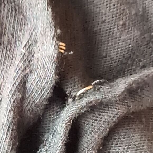 Out from under oversized v neck wrap top size S - Picture 5 of 6